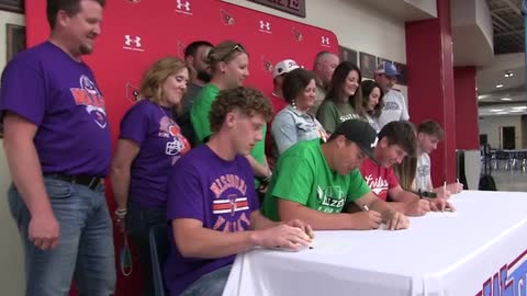 Cardinal athletes sign to continue playing at collegiate level