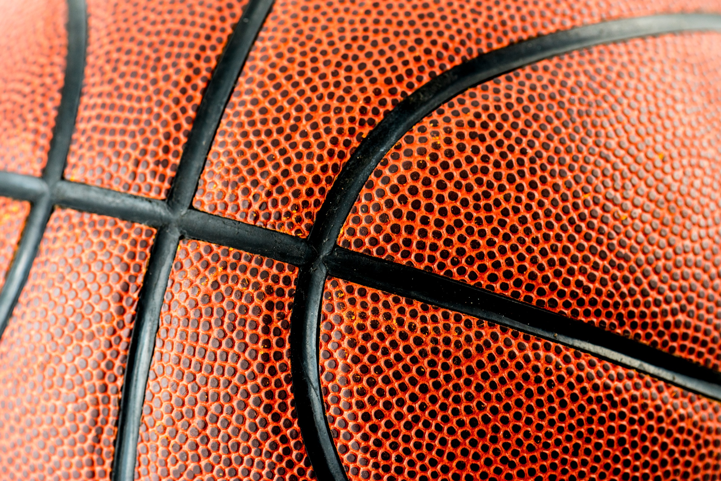 Cards suffer first COC West loss at Neosho