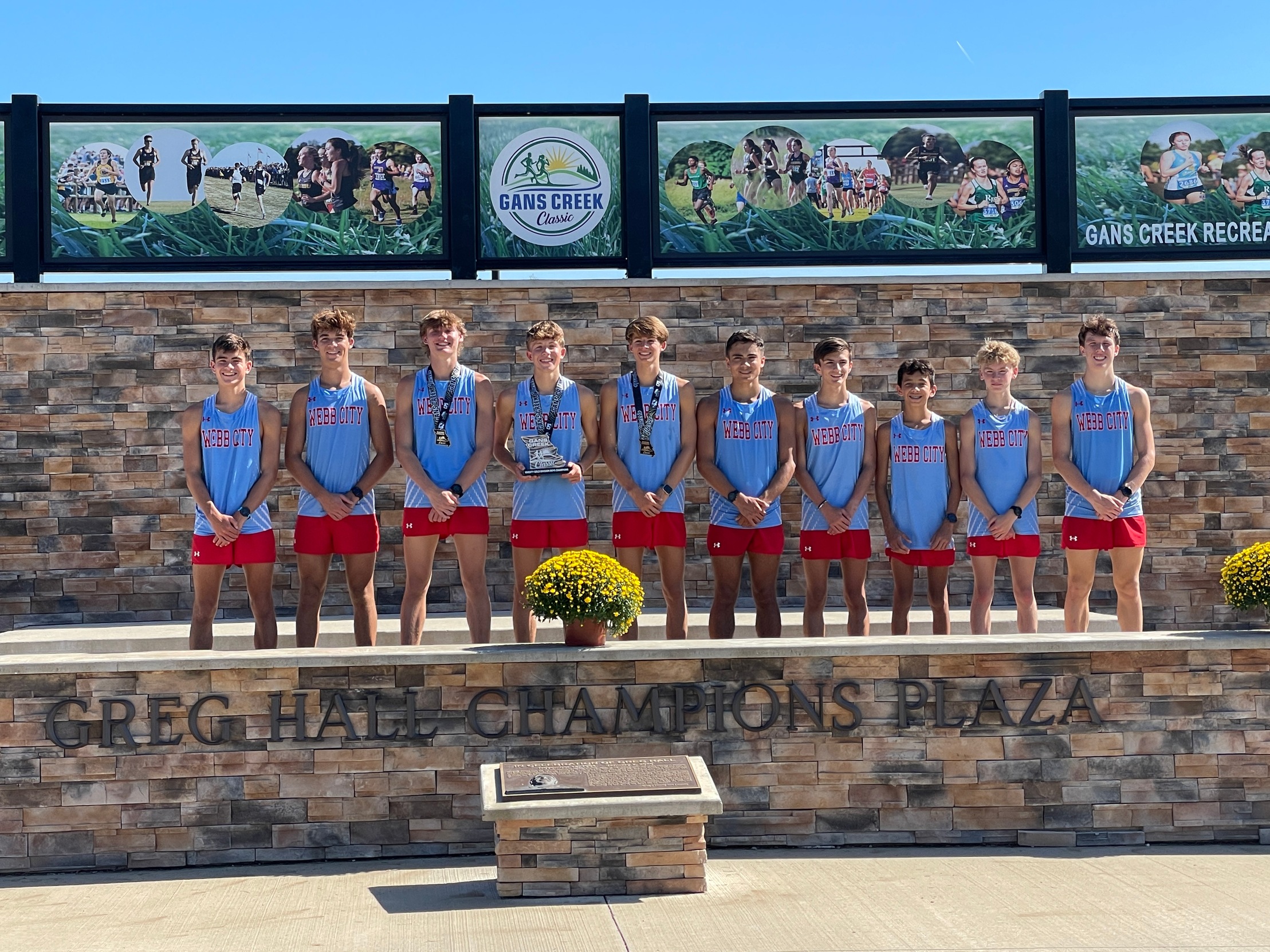 Cardinals take 1st place in Gans Creek Classic Gold Division, Dawson leads team