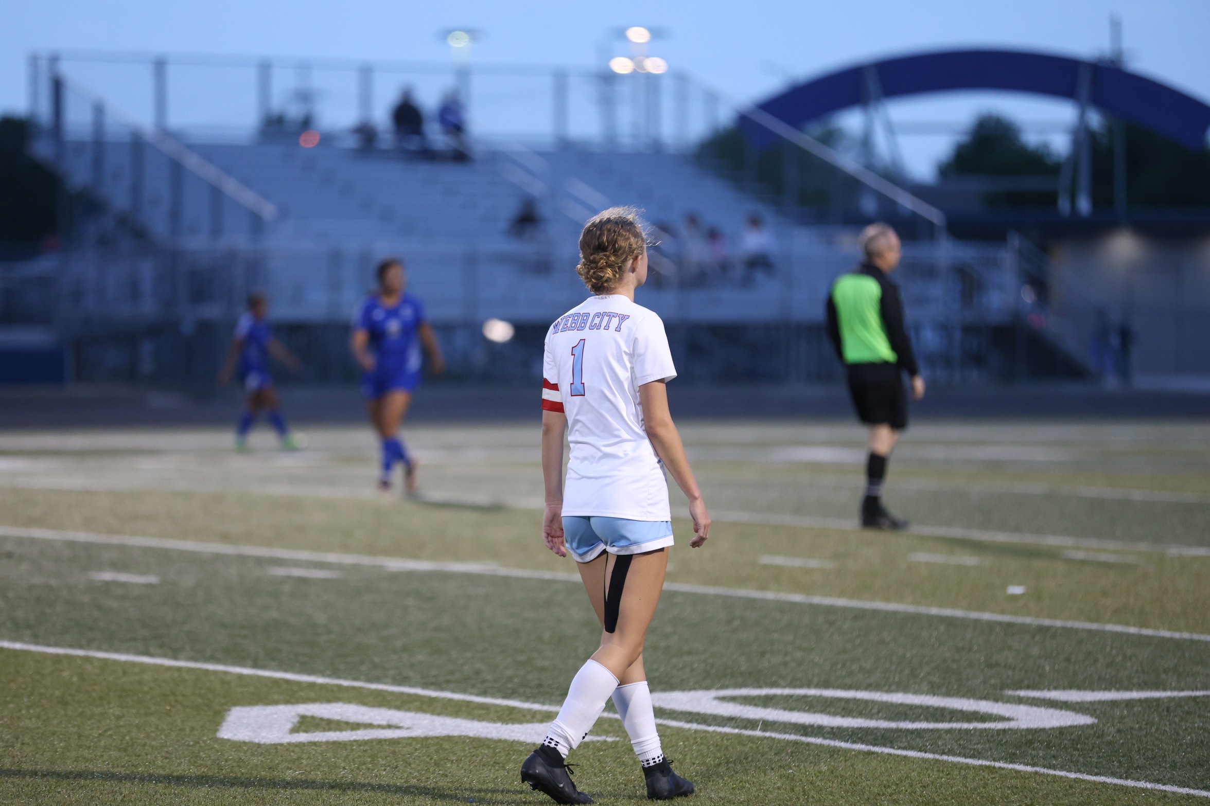 DeGraffenreid breaks season goal record, Lady Cardinals advance to semifinals